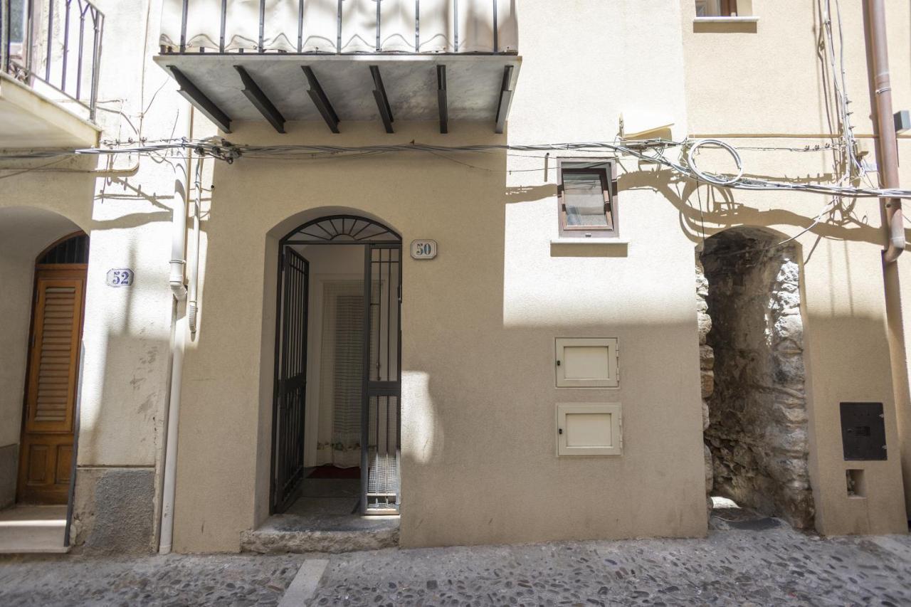 En..Suite Cefalu Exterior photo